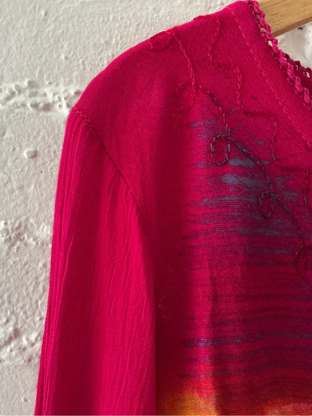 Charlie Paige Colorful Flowy Embroidered Tunic Top Beachy Vacation Cruise - Picture 3 of 13